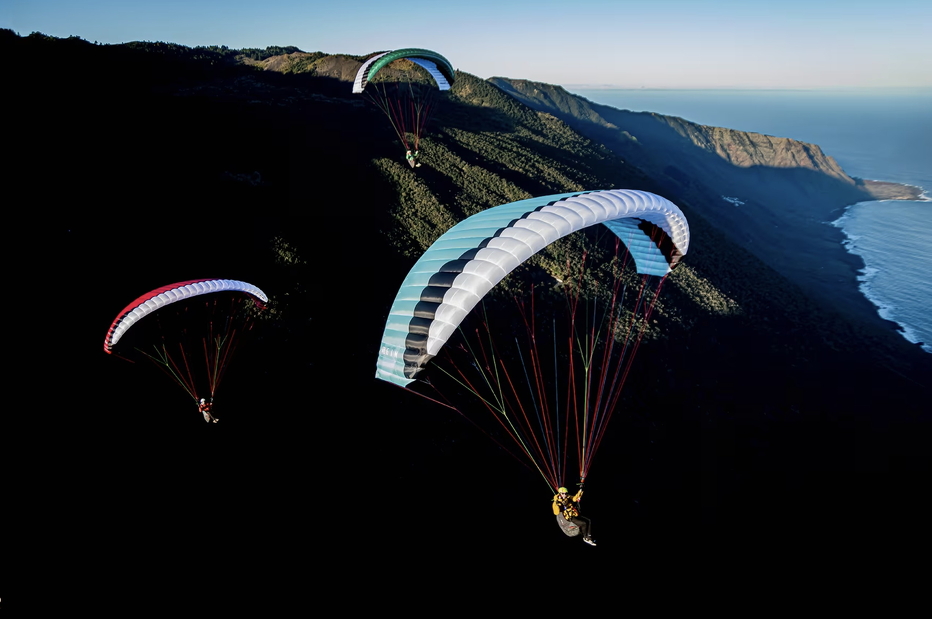 GIN GLIDERS | パラグライダー輸入販売のアエロタクト